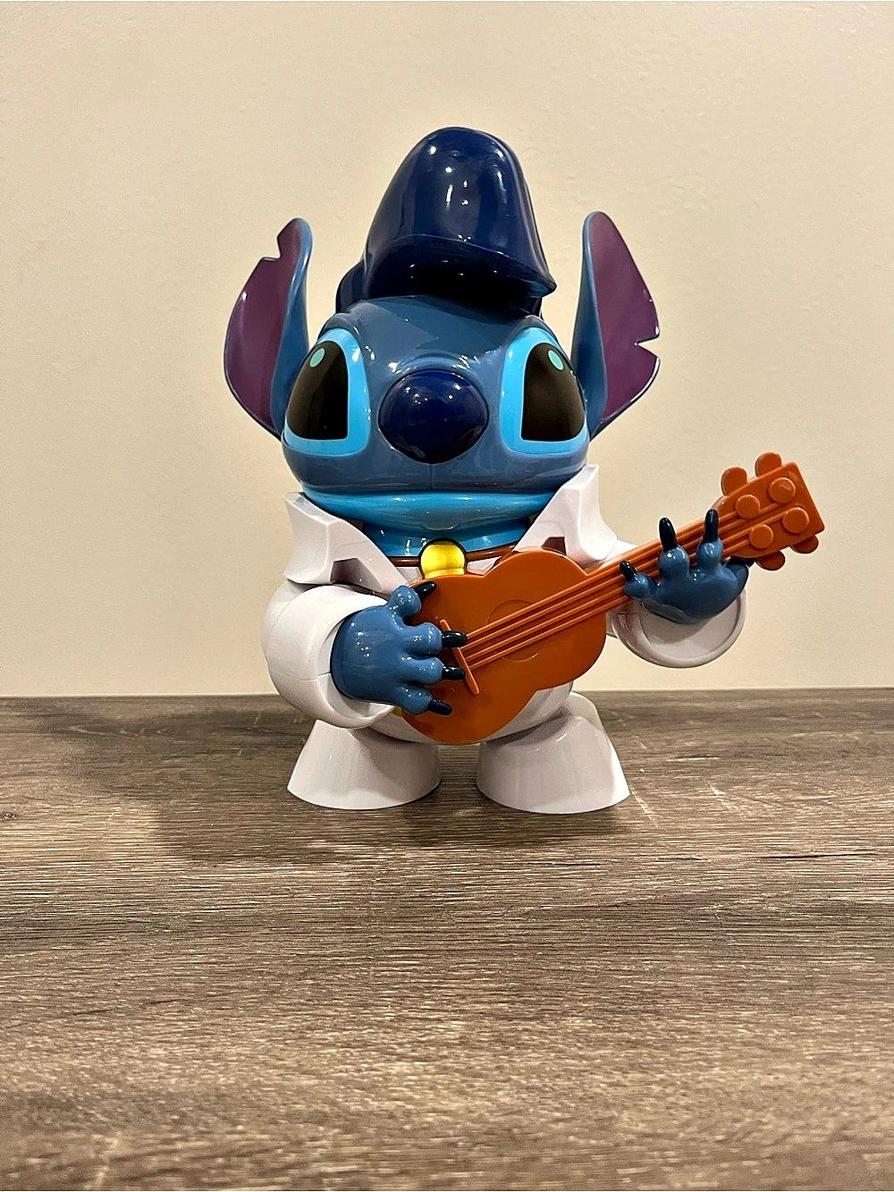 Disney Lilo & Stitch Dancing Elvis Interactive Figure